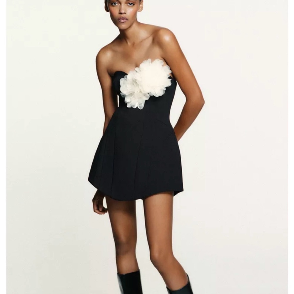 CONTRAST FLORAL STRAPLESS DRESS
